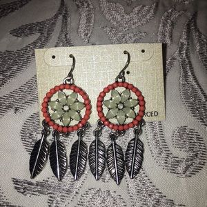 Dream catcher earrings NWT